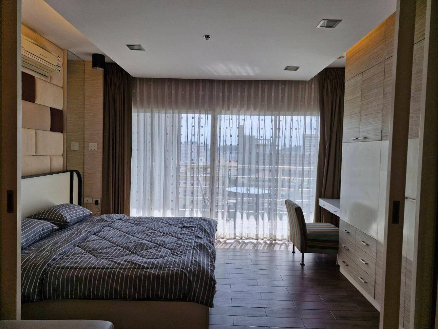 View Talay 6 Pattaya Beach By Anatolia Condo Suite ภายนอก รูปภาพ