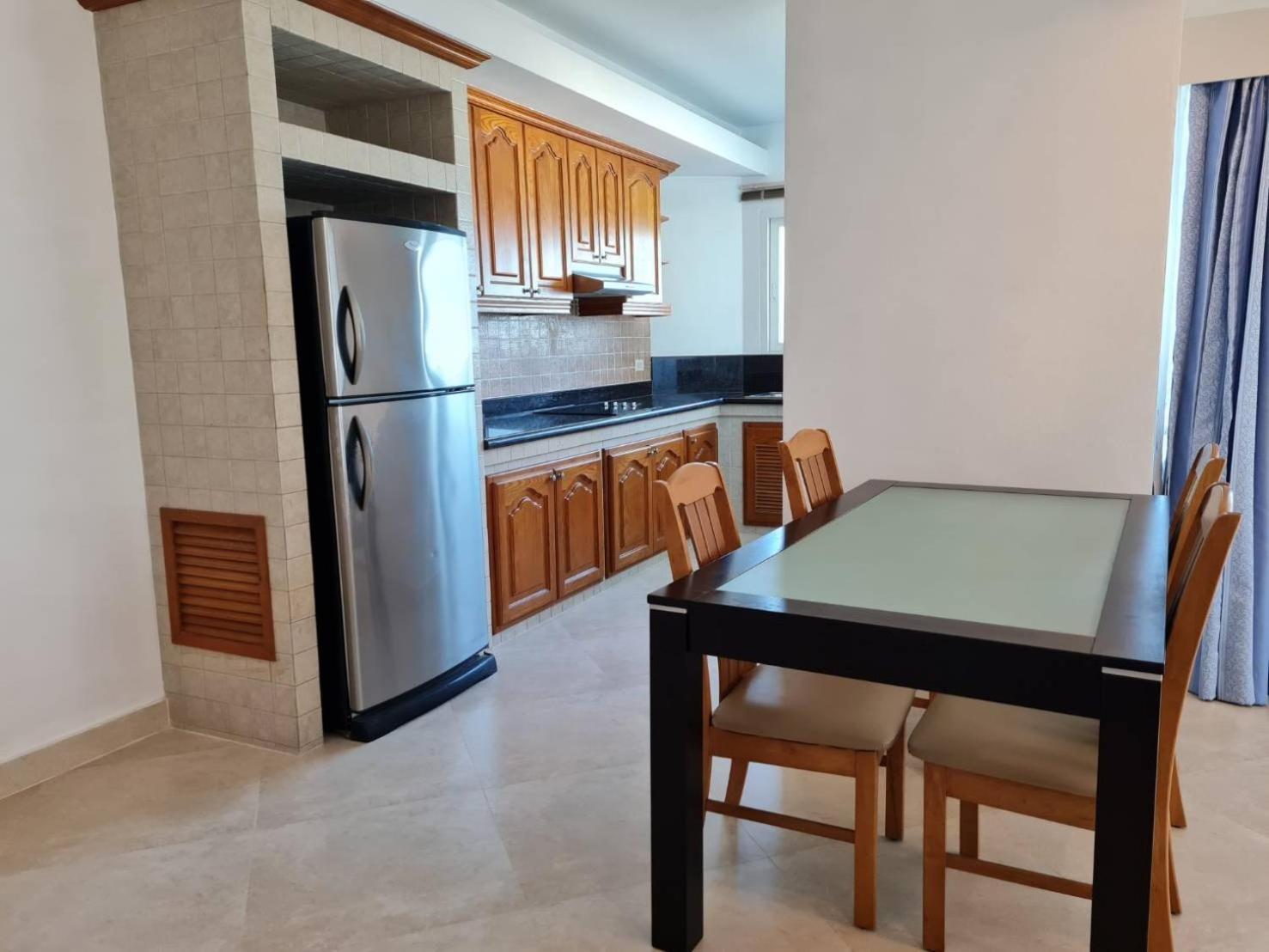 View Talay 6 Pattaya Beach By Anatolia Condo Suite ภายนอก รูปภาพ