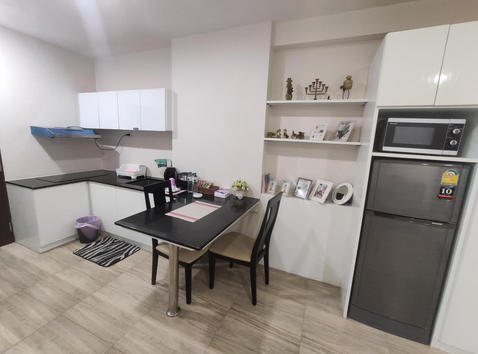 View Talay 6 Pattaya Beach By Anatolia Condo Suite ภายนอก รูปภาพ