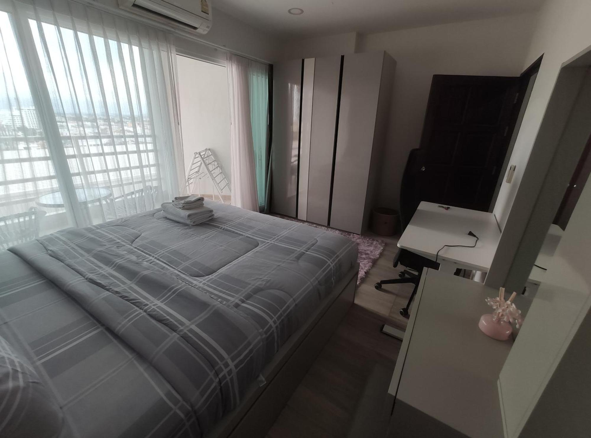 View Talay 6 Pattaya Beach By Anatolia Condo Suite ภายนอก รูปภาพ